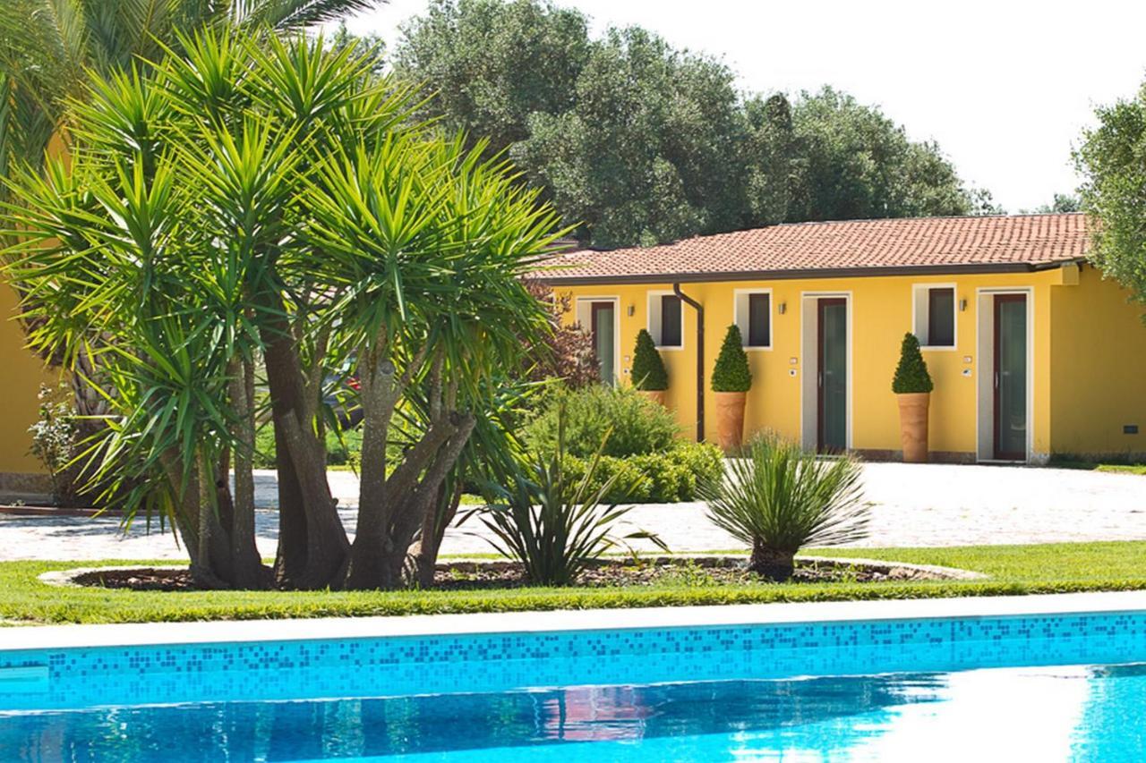 B&B Quattrostelle Cavallino di Lecce Exterior foto